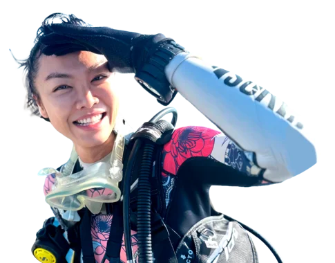 KELLY_TANDIONO